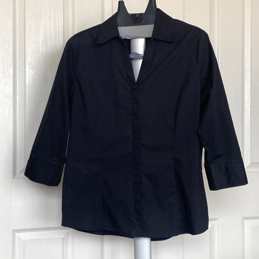 RIDERS by LEE Easy Care Black Button up blouse
